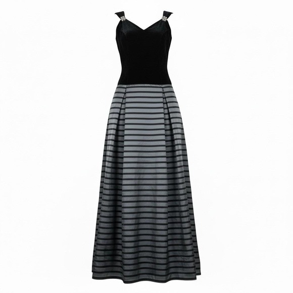 Karen Lawrence Dresses & Skirts - Vtg Gown Formal Dress Black Velvet Silver Taffeta Union SZ 8 Old Money Timeless